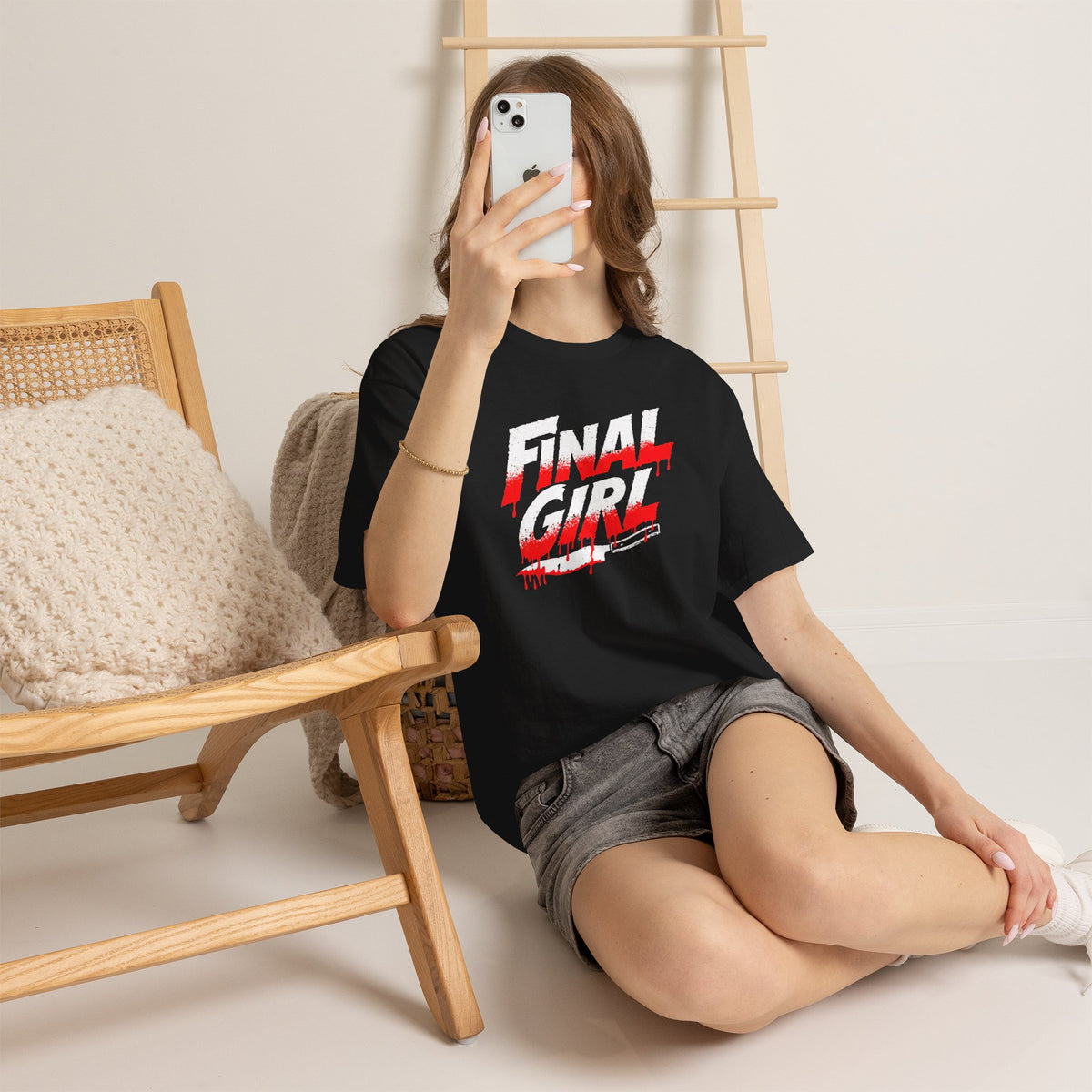Final Girl T-Shirt — Retro Horror Graphic Tee